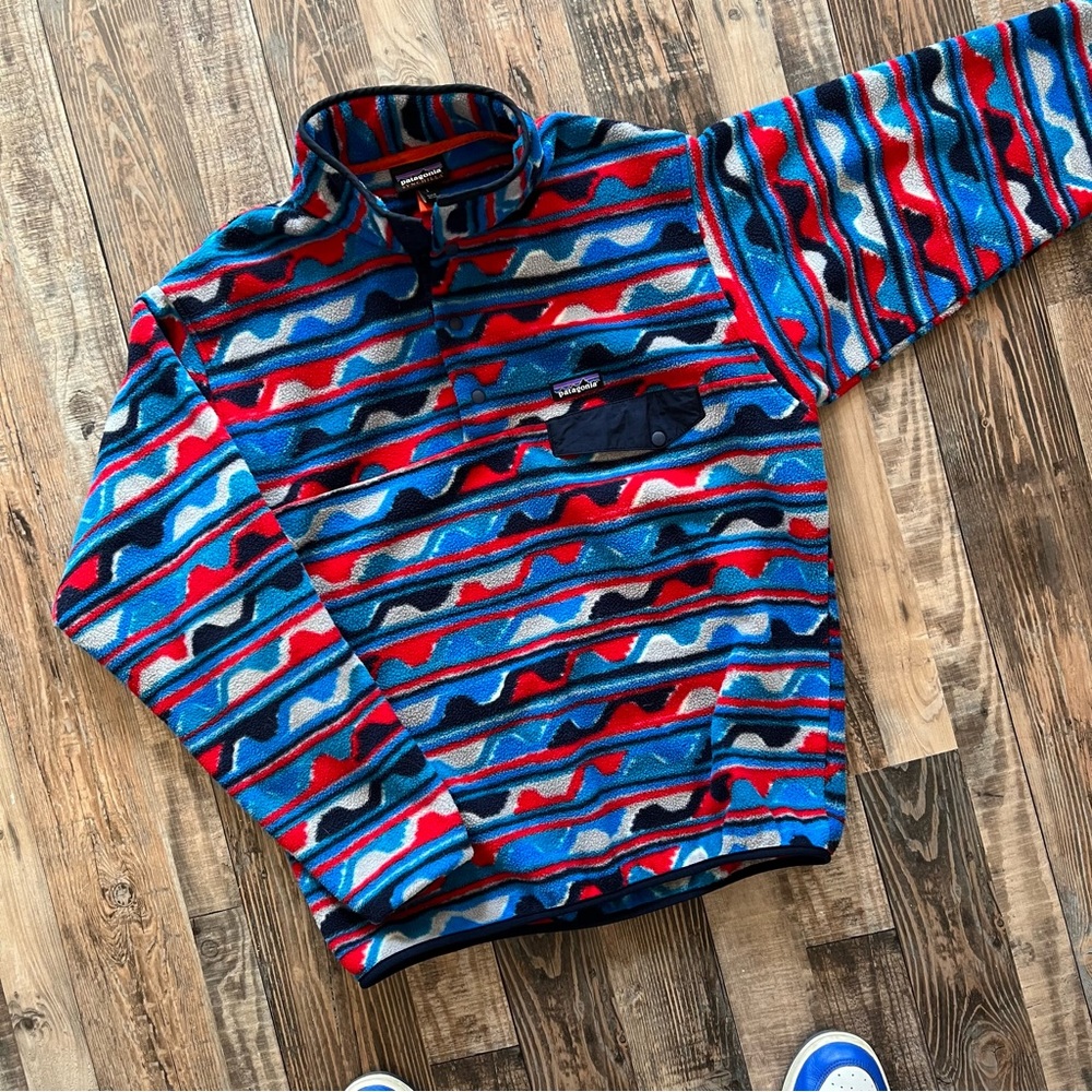 Patagonia Waves Tribal Print Synchilla Fleece Pullover